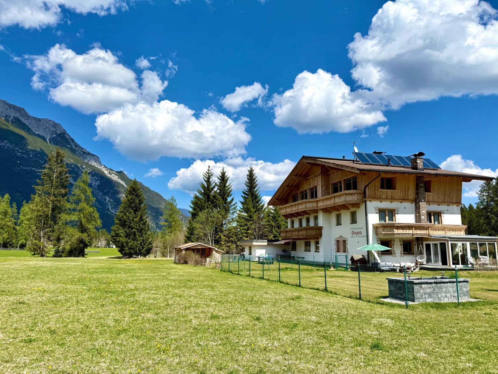 Apartmenthaus Brigitte Leutasch Εξωτερικό φωτογραφία
